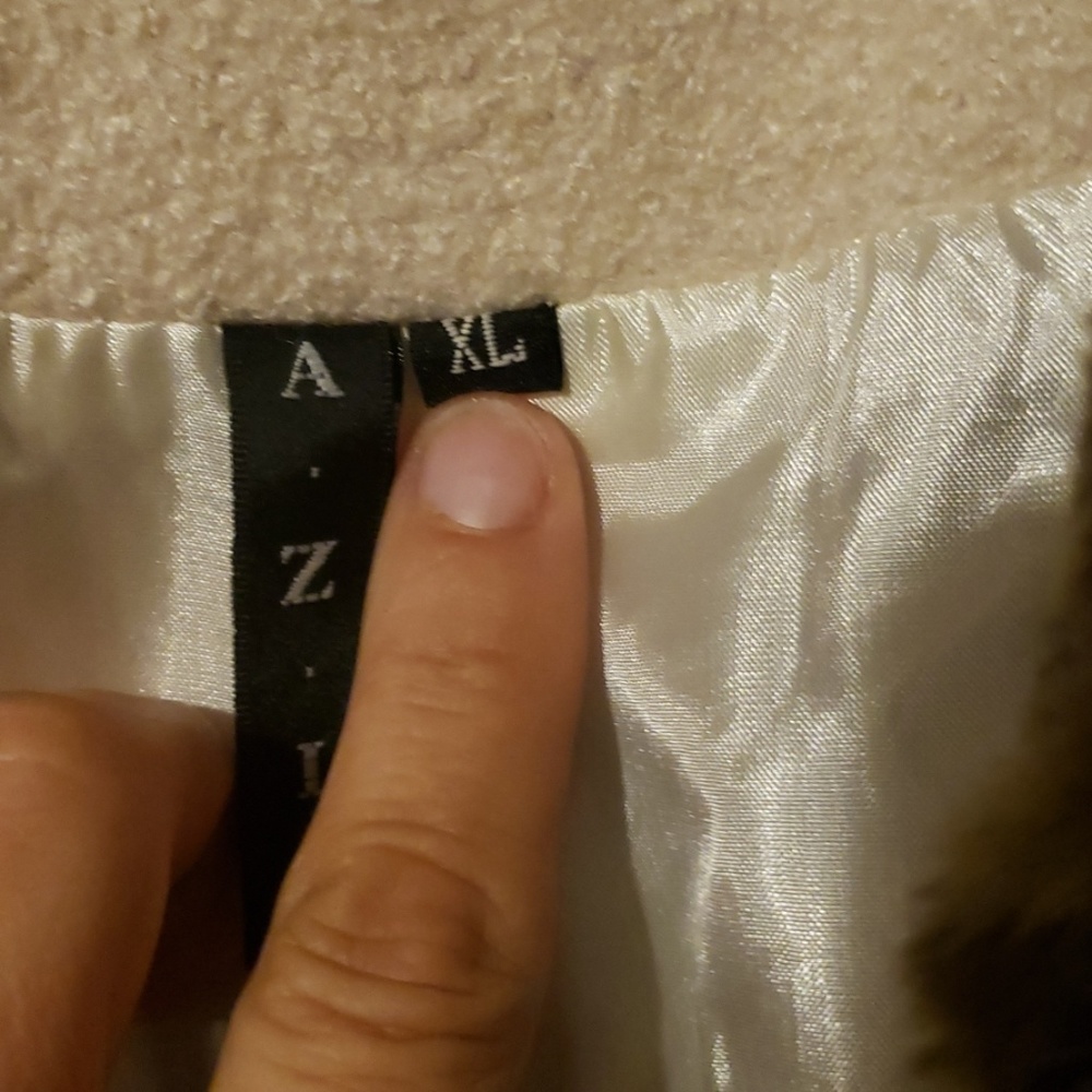 Coat - Picture 2 of 2